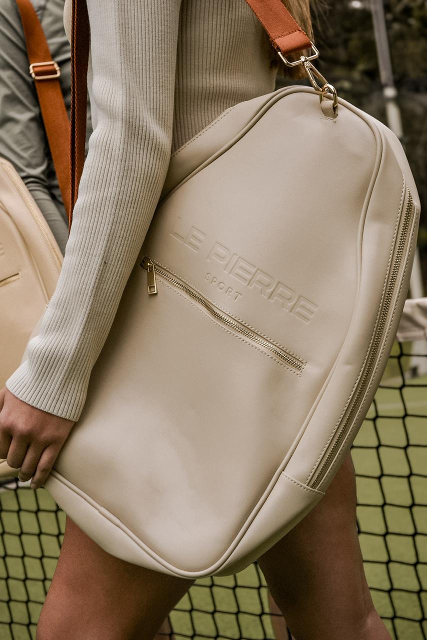 Close campaign detail of the Le Pierre Sport padel bag